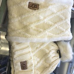 Set Of Scarf And Hat