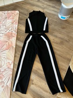 Lightweight two-piece outfit size small
