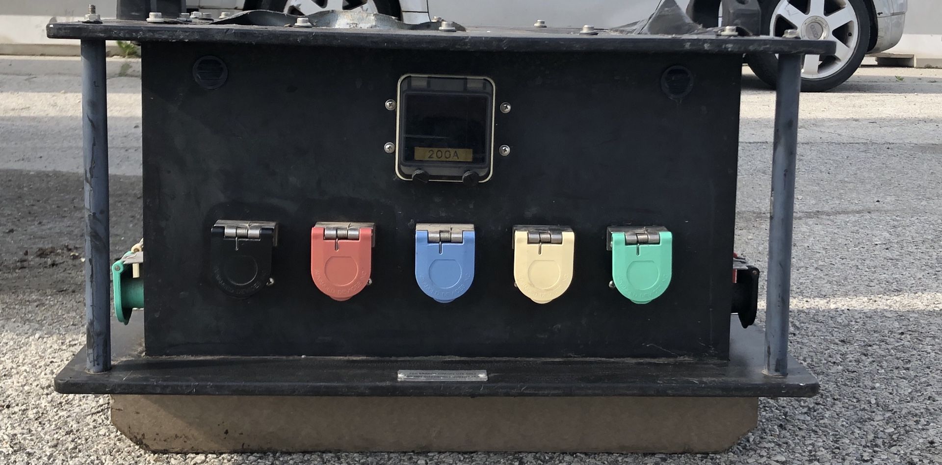 Kohler 800 Amp Cam-type Breakout Box