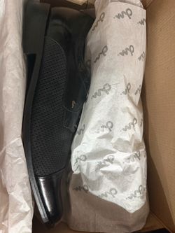 NEW Black Real Leather Perforated Flat Shoes
