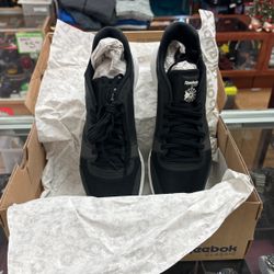 Reebok UL6000 Black Size 11,  $29.99