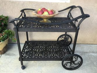 Luxury Patio Hanamint Tuscany Bar Cart.