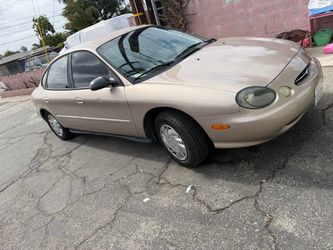 1999 Ford Taurus