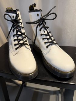White Doc Marten Boots 8 M Or 9 W