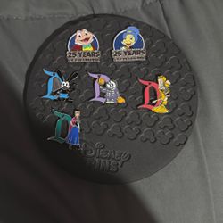 2025 Hidden Mickey Wave A Pins 