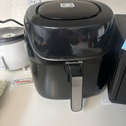 Air fryer 
