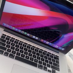 Apple MacBook Pro 15” Retina Quad Core I7, 16GB DDR3 Ram 500GB SSD $250