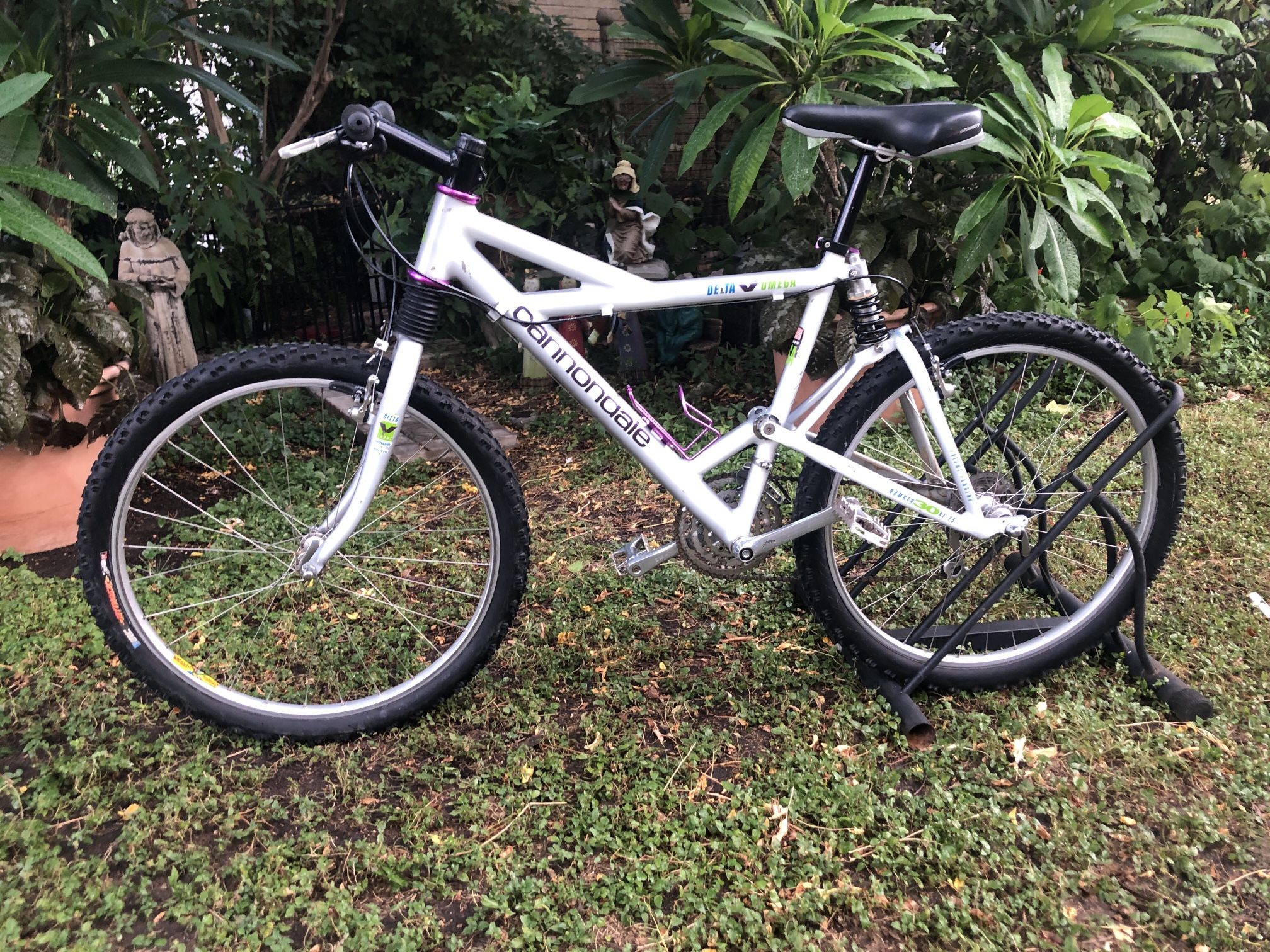 Cannondale DELTA V OMEGA Mountain Bike EXTREMELY RARE!!!