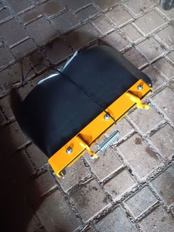 Wright stander leaf and grass chute