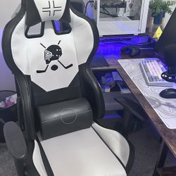 Gaming Chair Full Set!