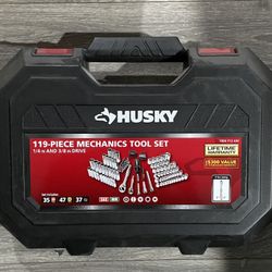 Husky 119 Piece SAE & MM 1-4 & 3-8 Drive Mechanics Set