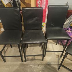 4 Bar Stools