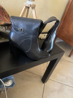 Black Leather Knee High Boots 