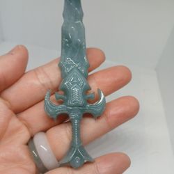 Natural Blue Jade Jadeist Guatemala Sword Hand MASTER CARVED 