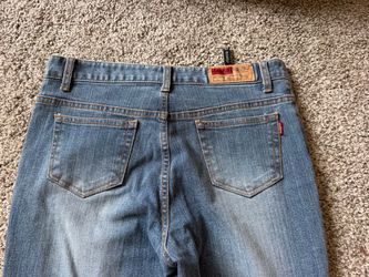 Pretty flower jeans