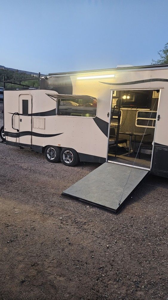 29 ft custom 1998 sunlite camper