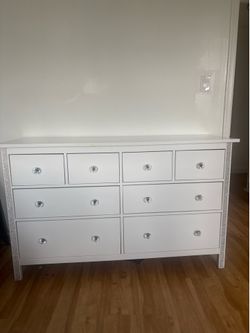 8 drawer dresser