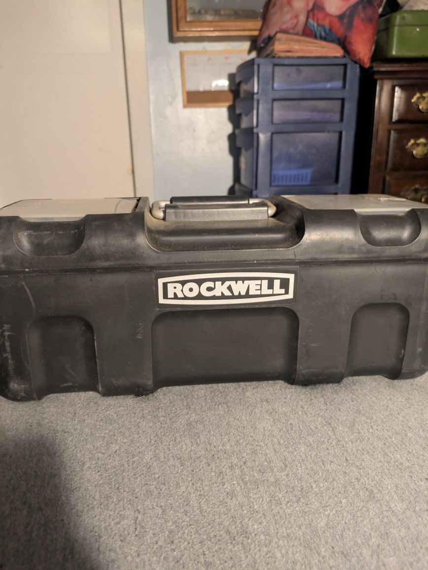ROCKWELL SONIC CRAFTER OSCILLATING TOOL