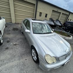 2008 Mercedes-Benz C280 4 Matic