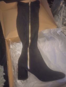 Boots- Over knee style