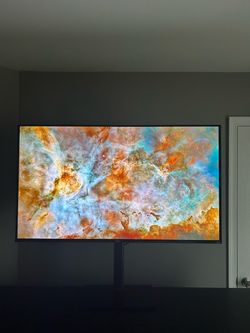 50 inch Flat Screen Smart TV with Stand
