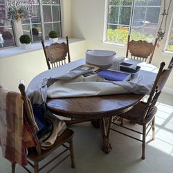 Dining Table And 4 Chairs For Pickup