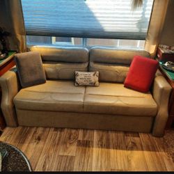 New Artic Fox  Jack KnifeTrailer Sofa