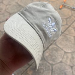 Adidas Hat - Check description 