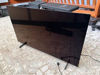 OLED TV 42” with Bose sound system