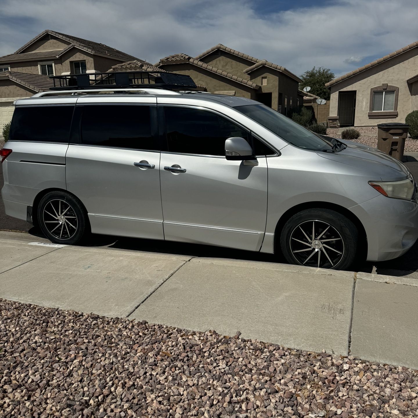 2012 Nissan Quest