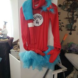 Cat And Hat  132 To 14 Girls 