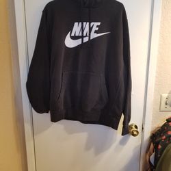 Nike Hooded Sweatshirt 