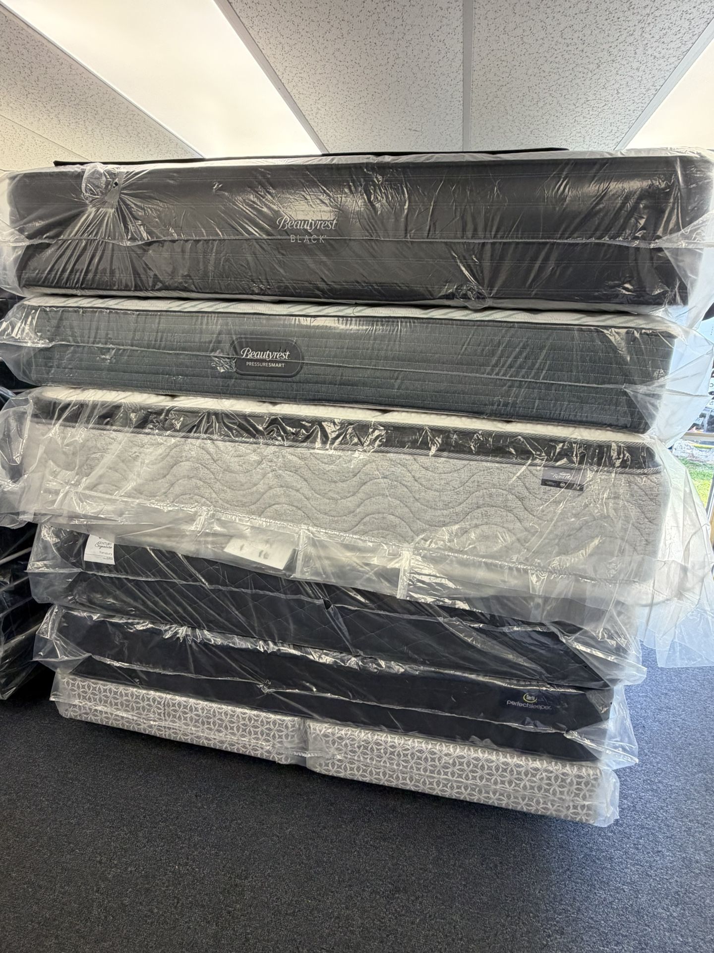 KING MATTRESS GRAND LIQUIDATION