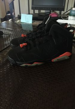 Jordan 6’s Size6