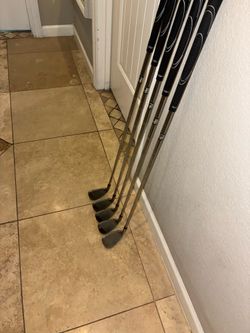 TopFlite 2026 XL 6i-W Clubs Like New - $85 OBO