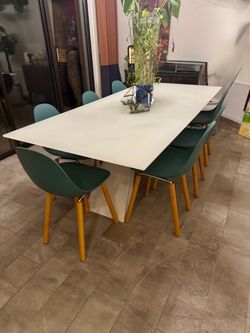 7 Dining chairs only very sturdy quality TA designer