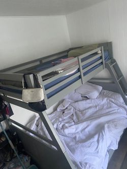 Free bunk bed