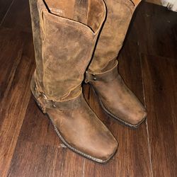 60 $like New Cody James Motorcycle Boots