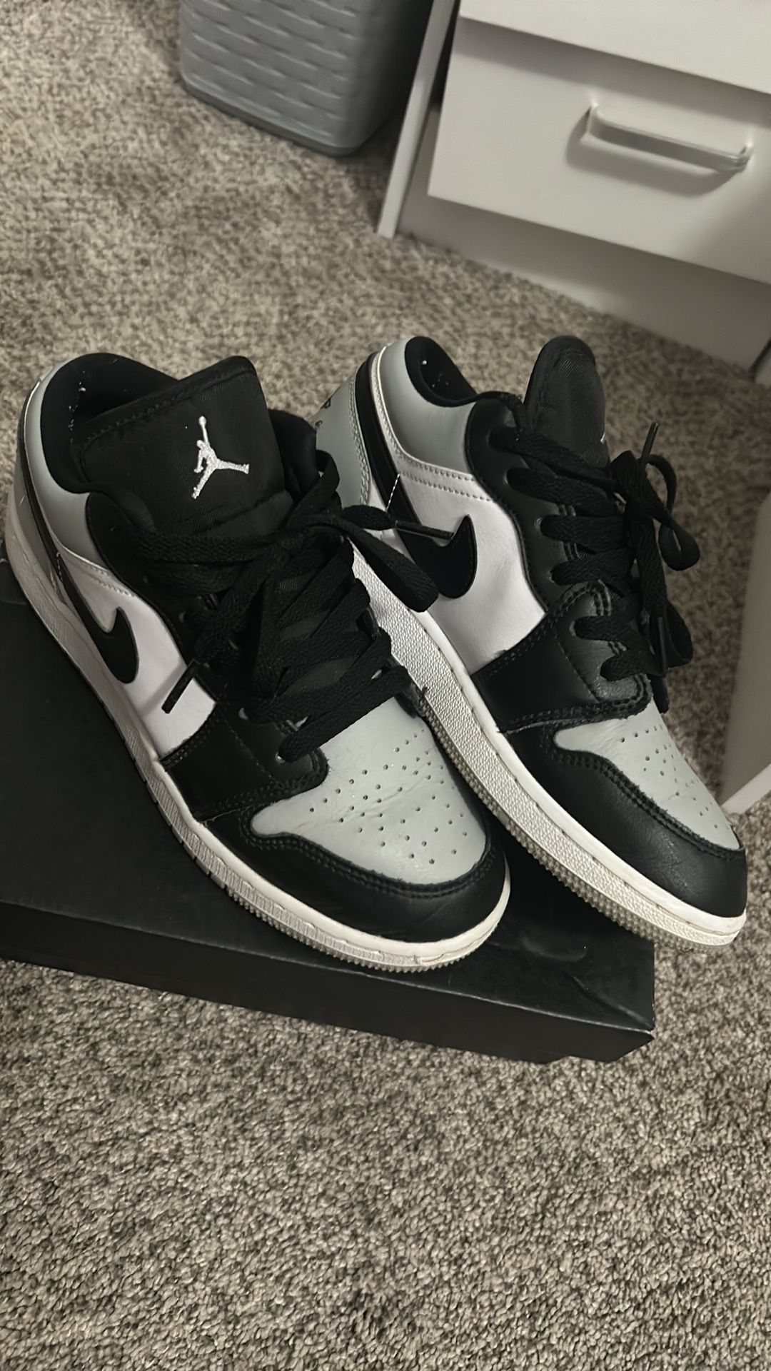 Selling Low top nike air jordan 1s in the Size 4.5 YOUTH