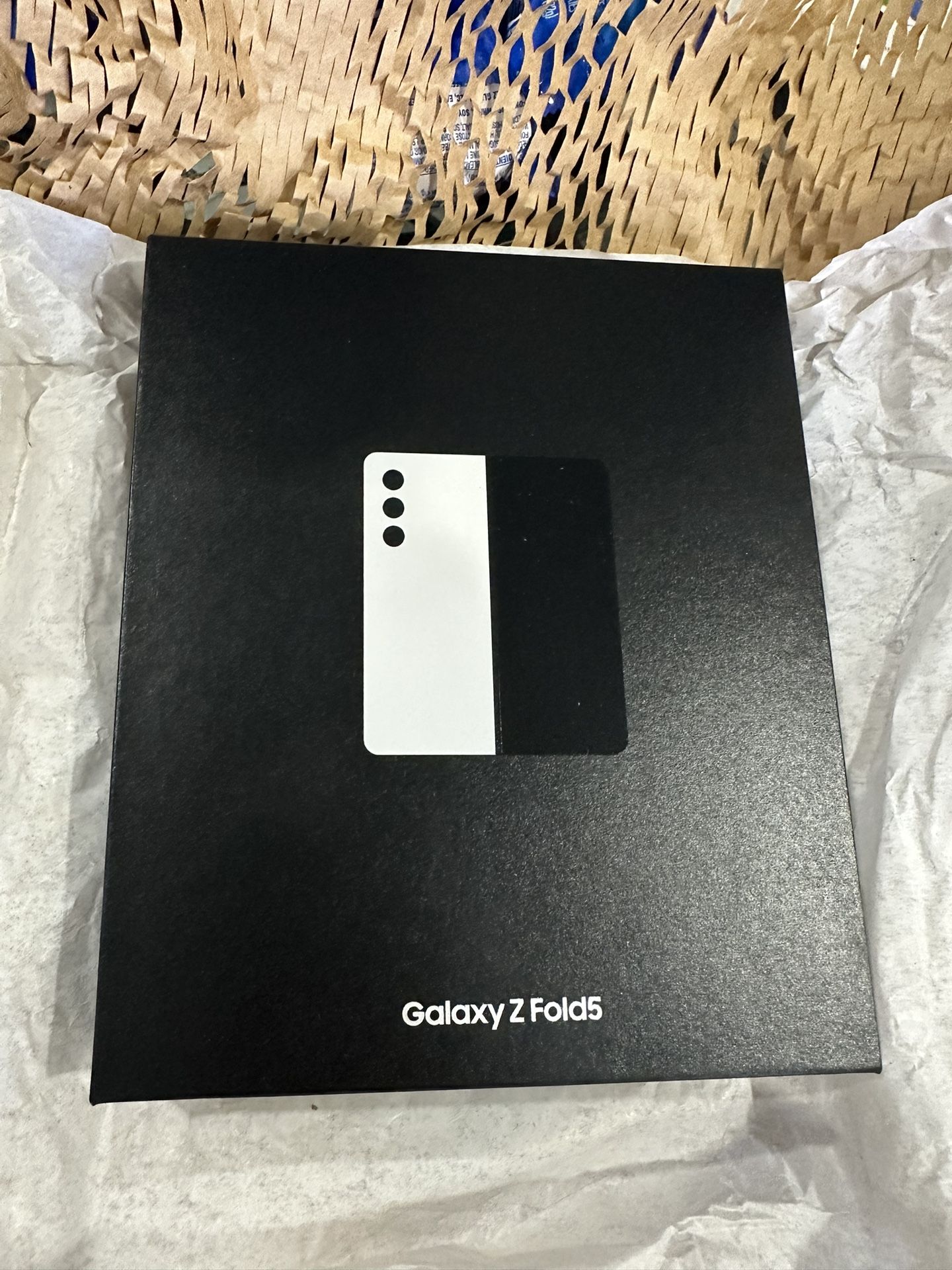 Samsung Galaxy Fold 5 Unlocked White