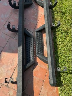 Chevy Colorado / Canyon for crew cab steps (2015-2021)
