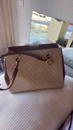Michael Kors Signature Tote Bag