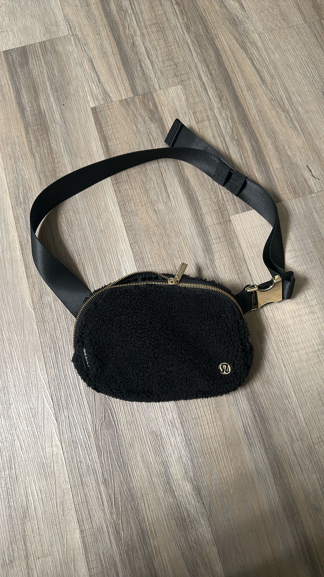 Lululemon Fleece Everywhere Belt Bag