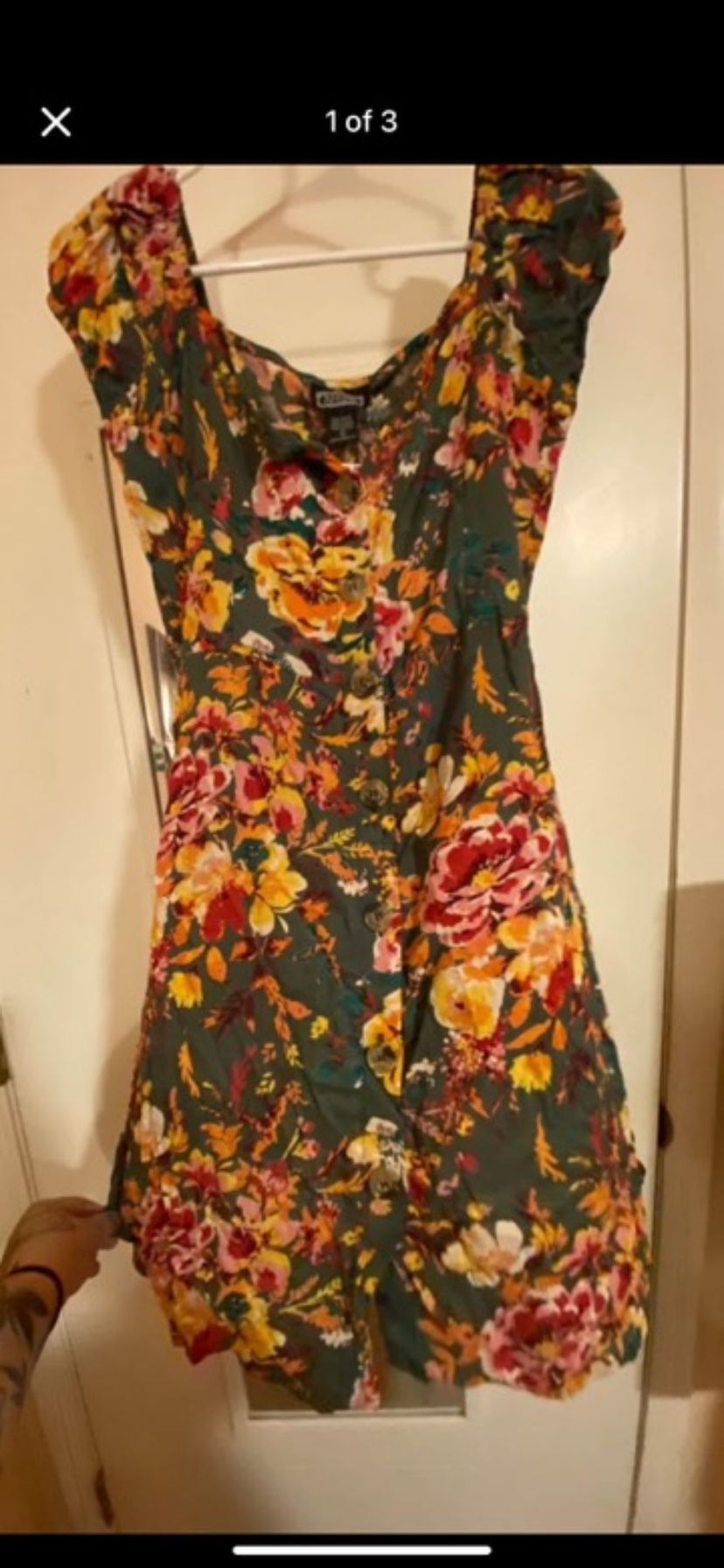 Green Dress With Flowers & Buttons