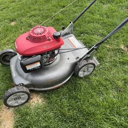 Honda Harmony ll HRS 216 Push Mower 21” Cutting Width. Runs And Cuts Good. Must Pick Up