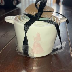 RAE Dunn Princess Measuring Cups
