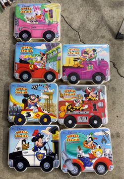 Disney's World of English Tin Boxes Set of 7