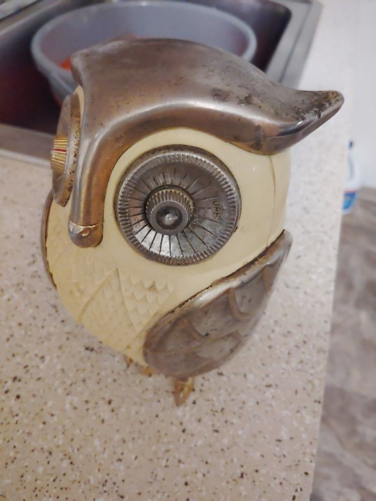 Antique Radio Owl