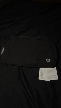 Lululemon Everywhere Belt Bag Mini