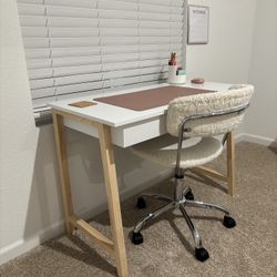 Desk & Chair